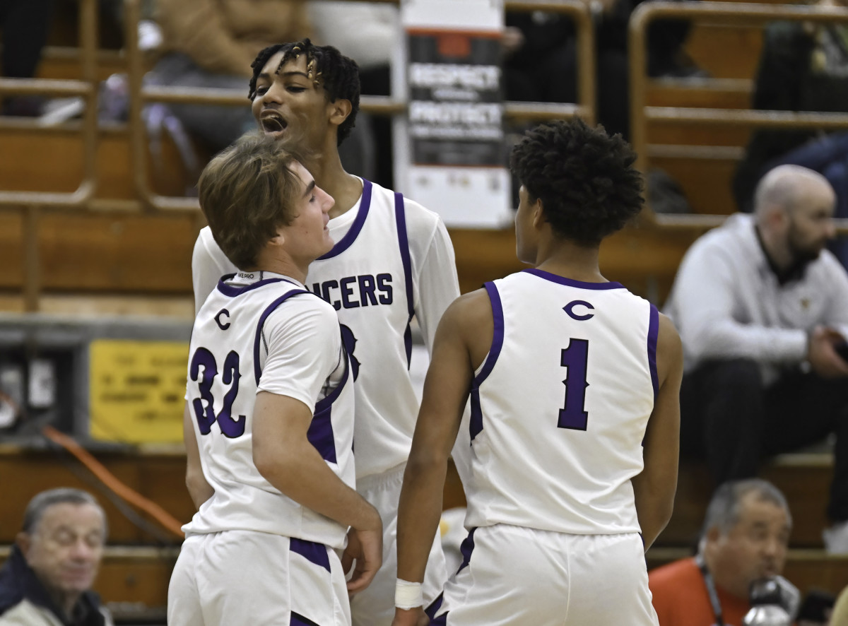 Archbishop Mitty vs Carlsbad Torrey Pines Holiday Classic December 29, 2023 Photo-Justin Fine69